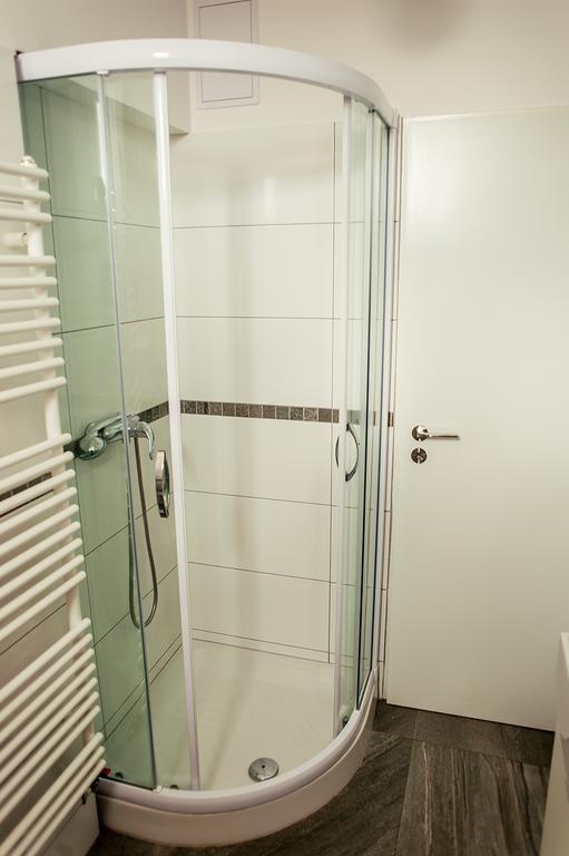 Penzion Karolinka Hotel Kromeriz Ngoại thất bức ảnh